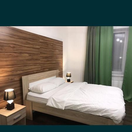 Ferienwohnung Волі 44А Lutsʼk Exterior foto
